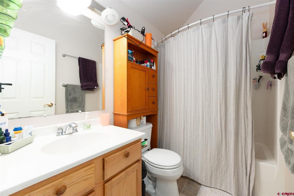 301 Colonial Court Property Photo 14