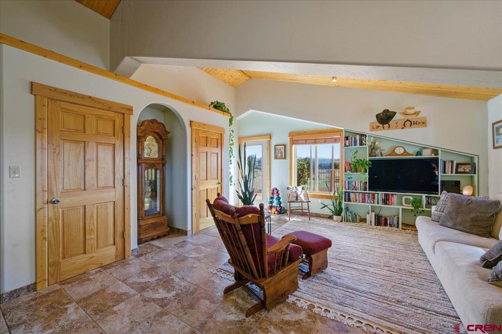 73 Moondance Trail Property Photo 10