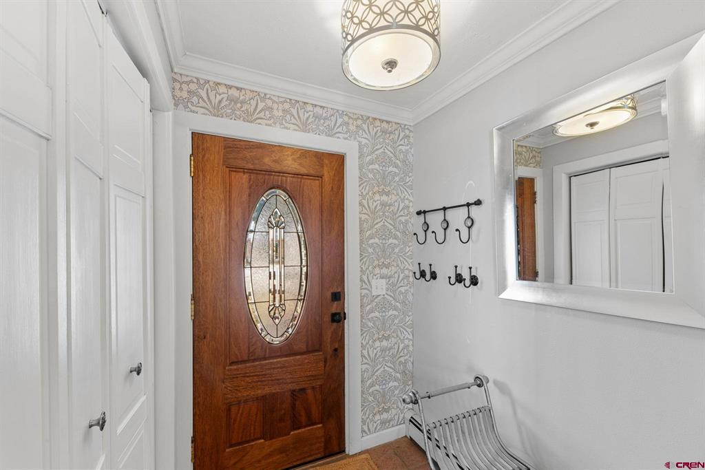429 Whiterock Avenue Property Photo 6
