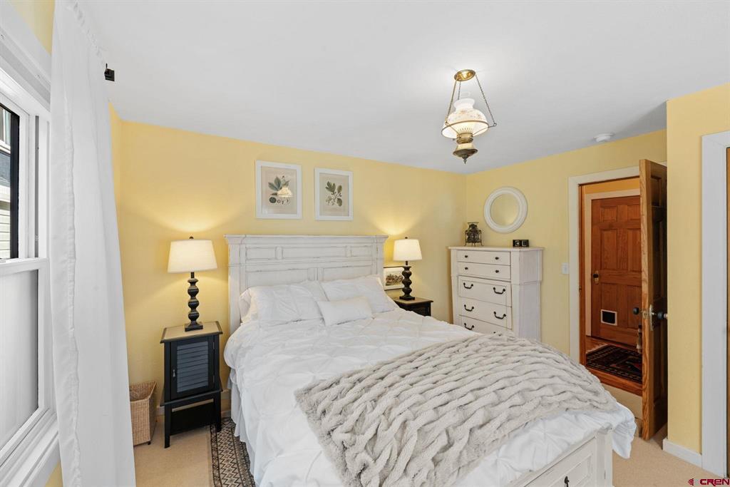 429 Whiterock Avenue Property Photo 24