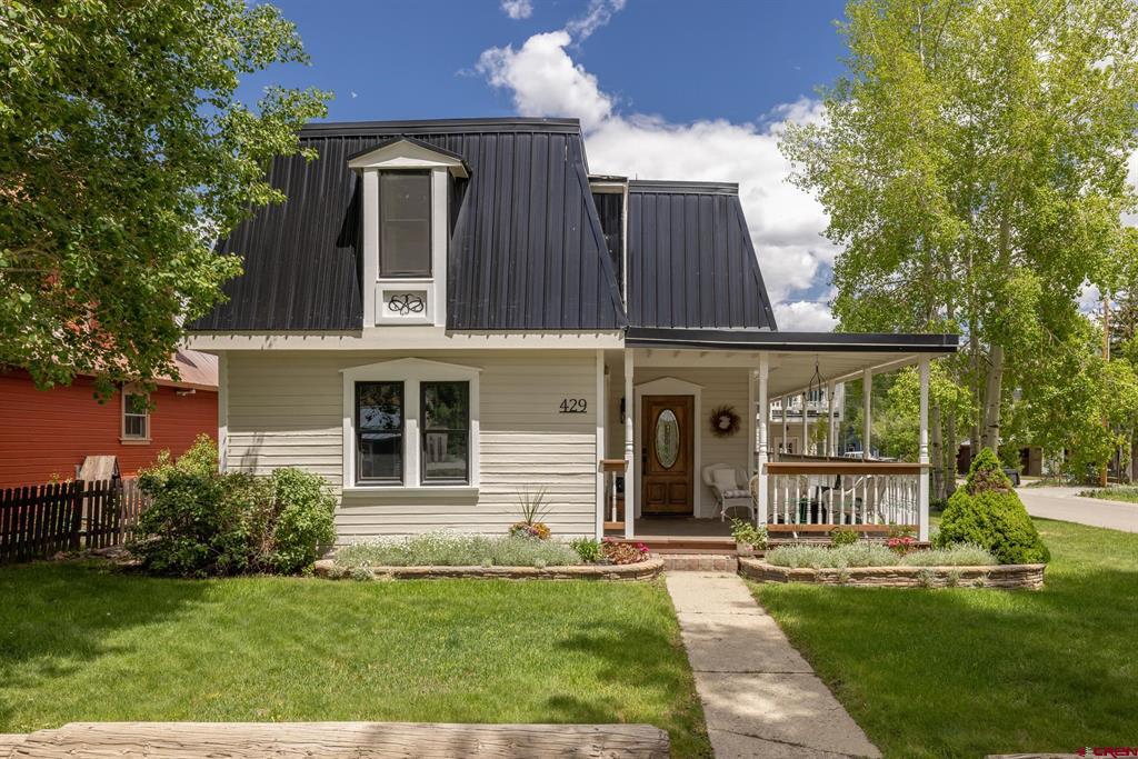 429 Whiterock Avenue Property Photo 39