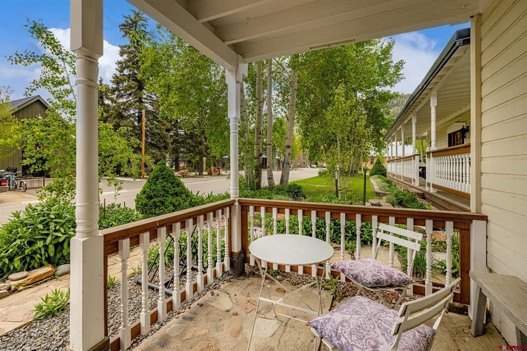 429 Whiterock Avenue Property Photo 42