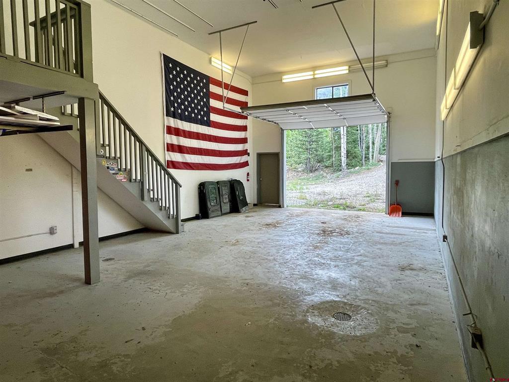 69715 Highway 550 N Property Photo 7