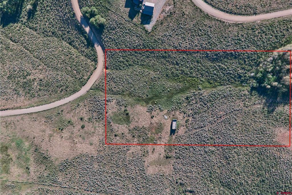 1100 Castle Drive Property Photo 2