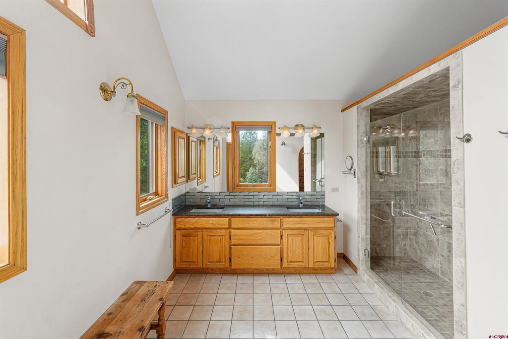 25 Perins Vista Property Photo 21