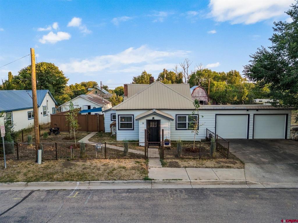 14 E South Street Property Photo 34