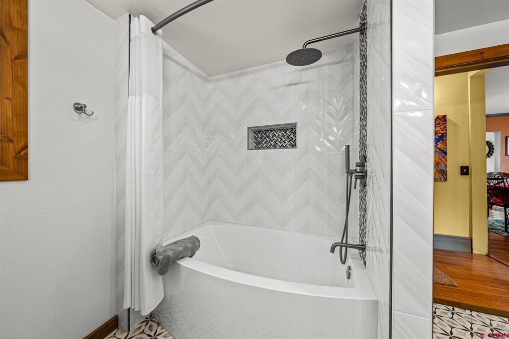 1257 Snowden Street Property Photo 25