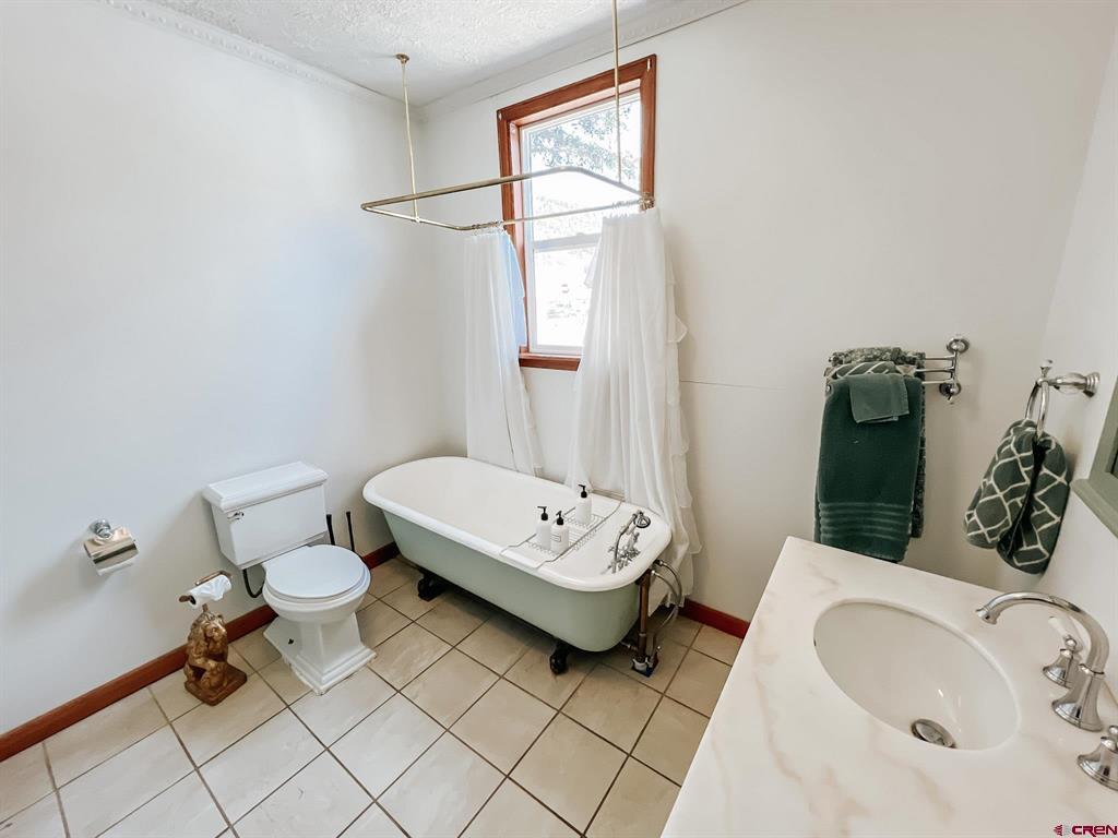 530 Silver Street Property Photo 18