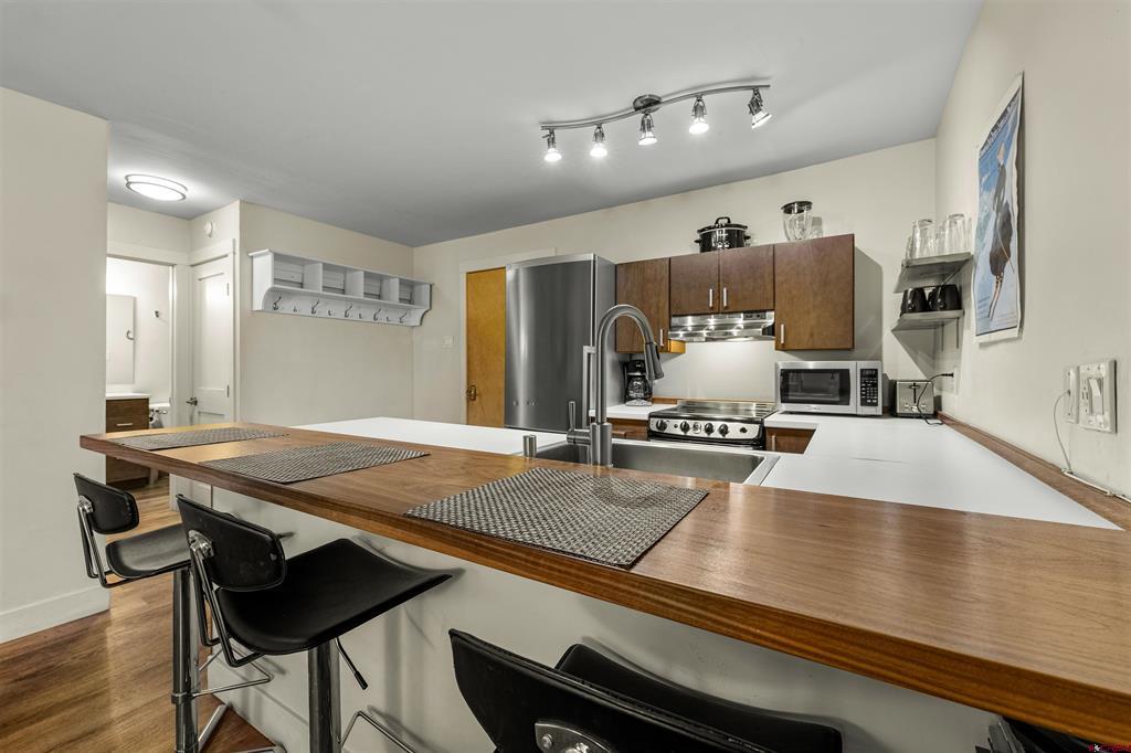 455 Sheol Street Property Photo 8