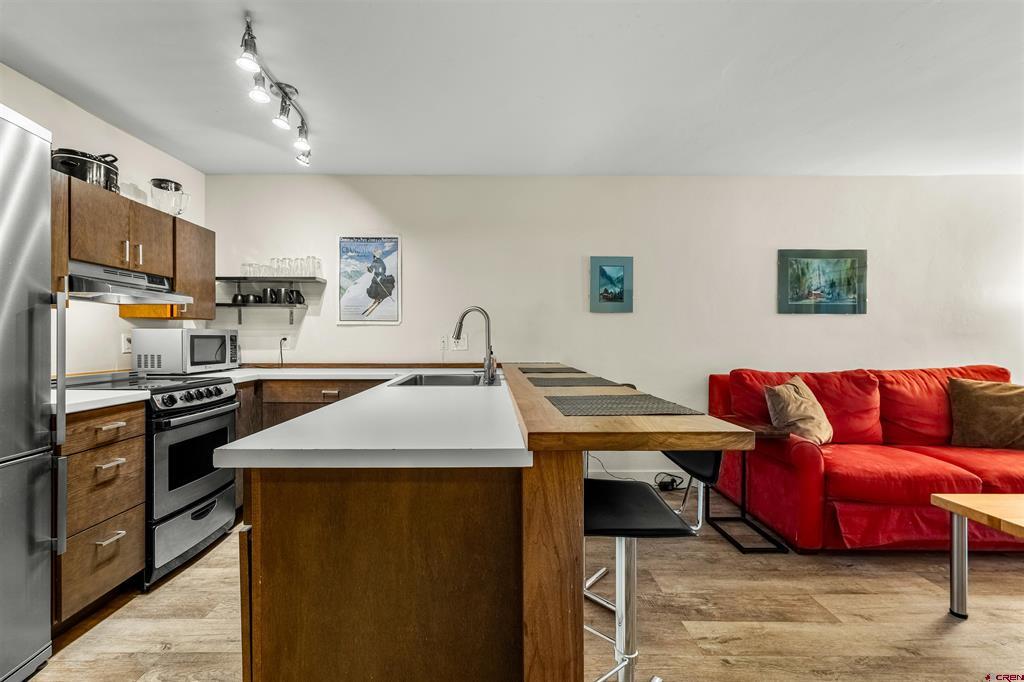 455 Sheol Street Property Photo 9