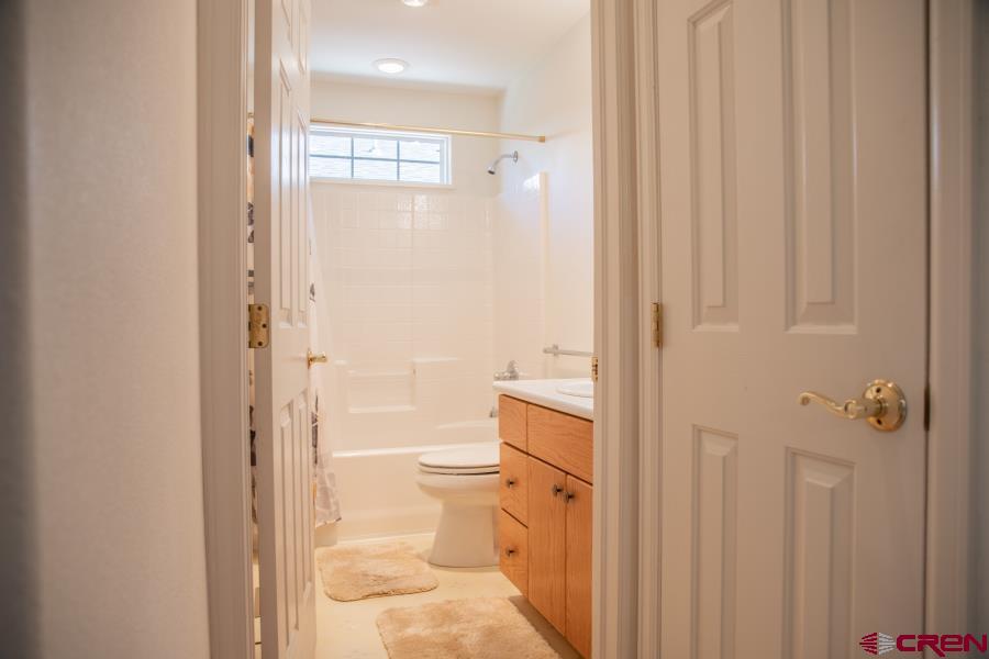401 Grand Avenue Property Photo 11
