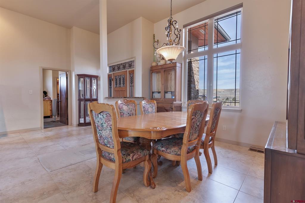 1525 Wapiti Way Property Photo 6
