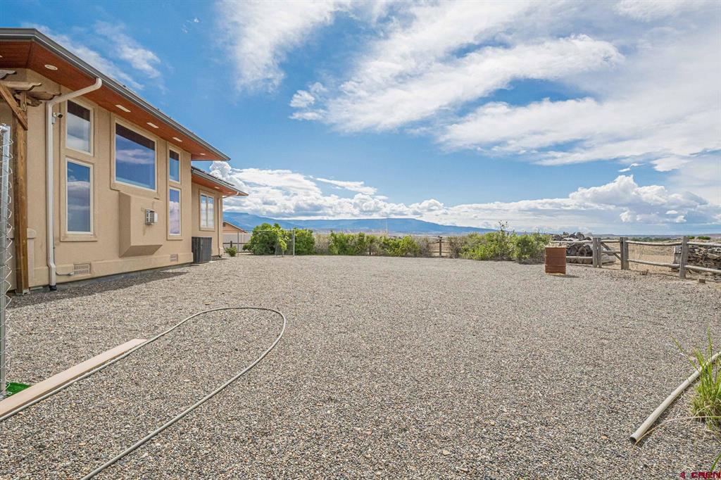 1525 Wapiti Way Property Photo 35