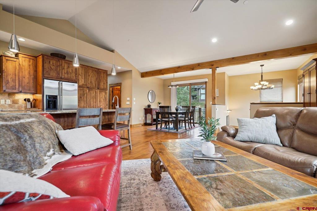 18 Nordic Court Property Photo 4