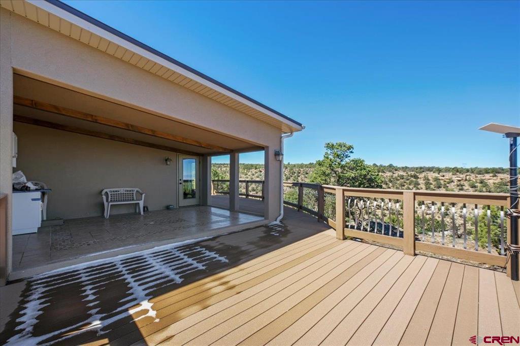 999 Coral Bell Drive Property Photo 20