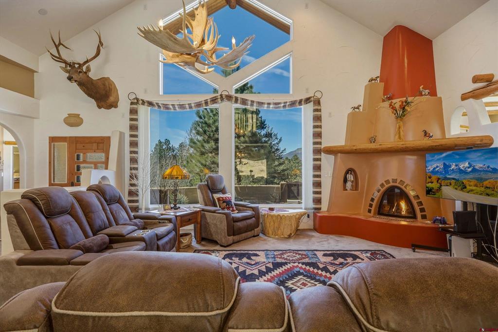 258 N Skyline Drive Property Photo 8