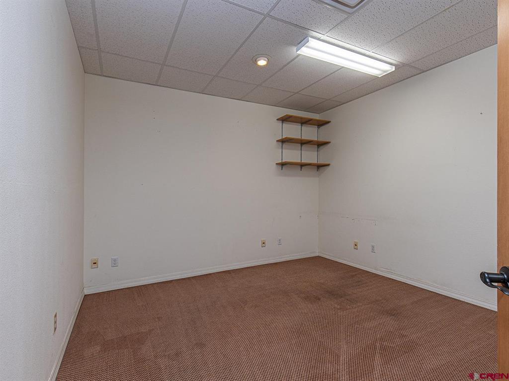 679 E 2nd Avenue Property Photo 12