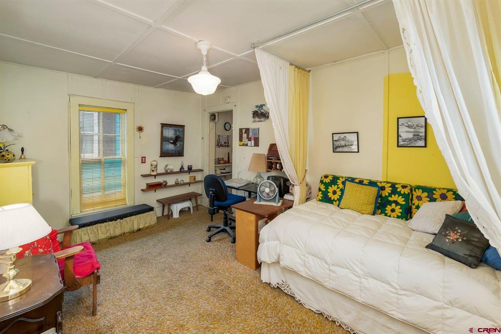 315 Elk Avenue Property Photo 10