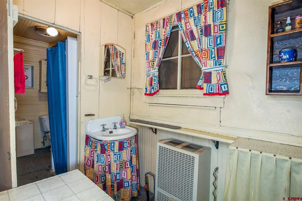 315 Elk Avenue Property Photo 14