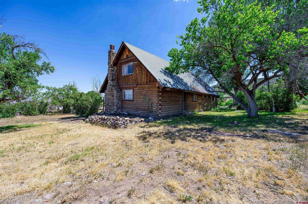49131 Ie Road Property Photo 4
