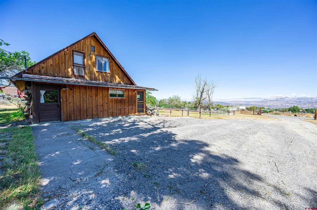 49131 Ie Road Property Photo 6