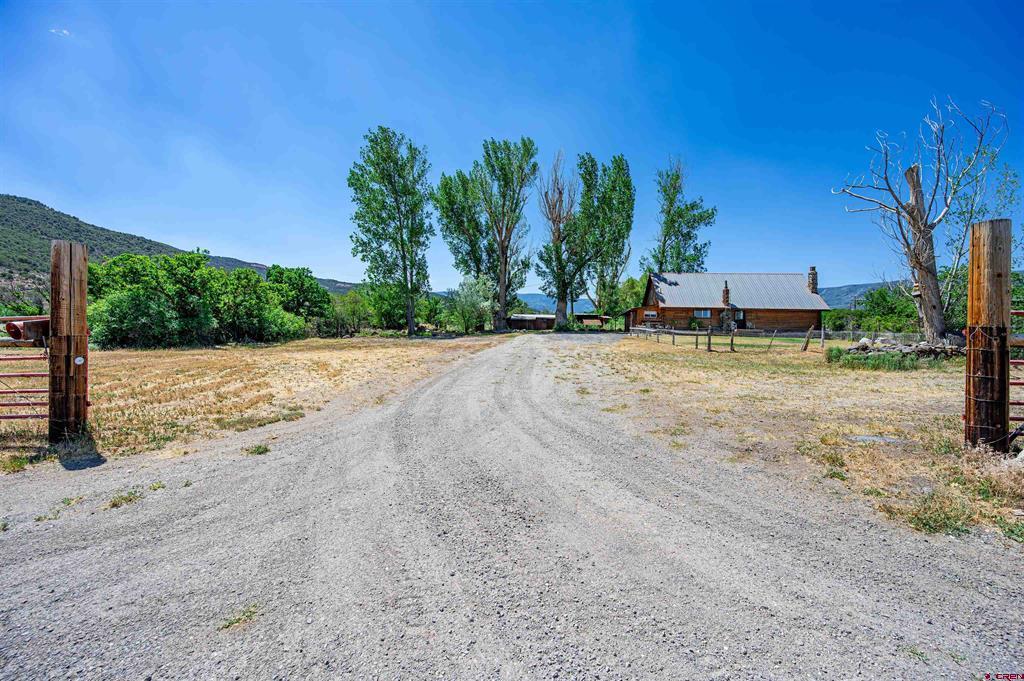 49131 Ie Road Property Photo 8