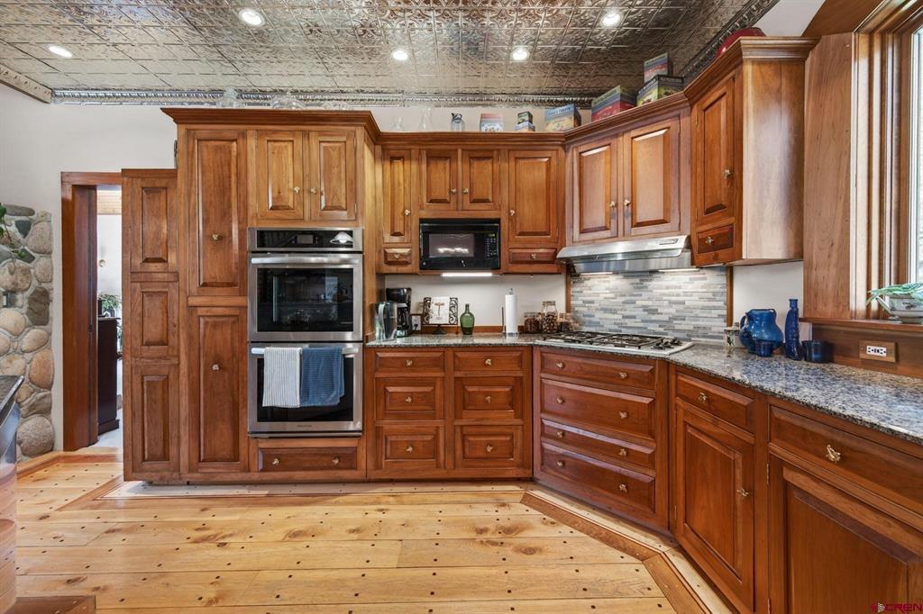 1463 County Road 744 Property Photo 13