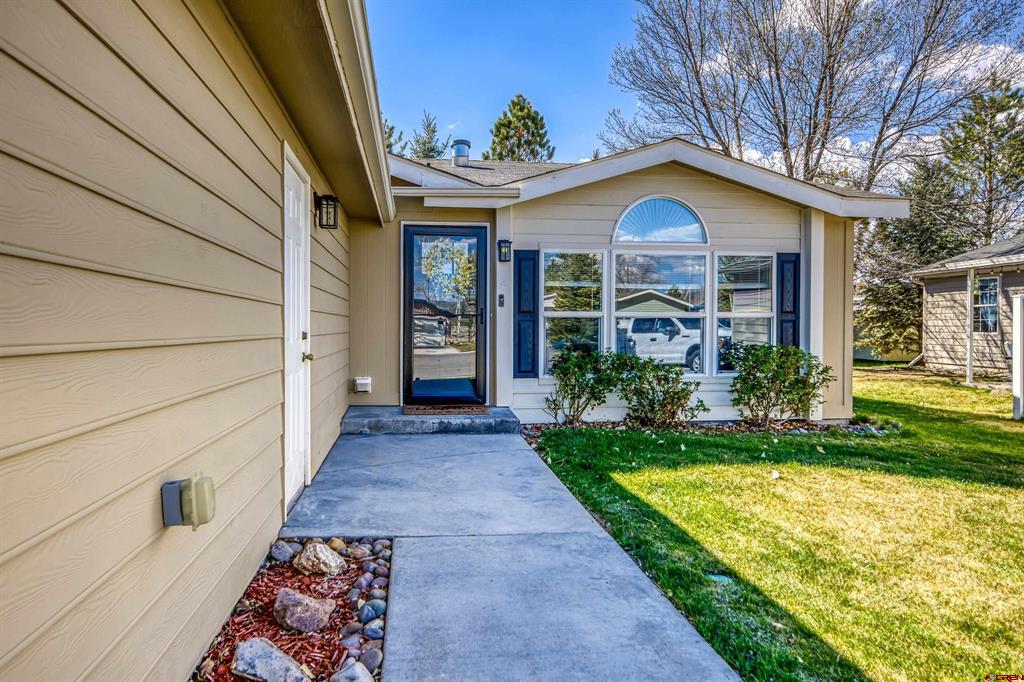 901 6530 Road Property Photo 2