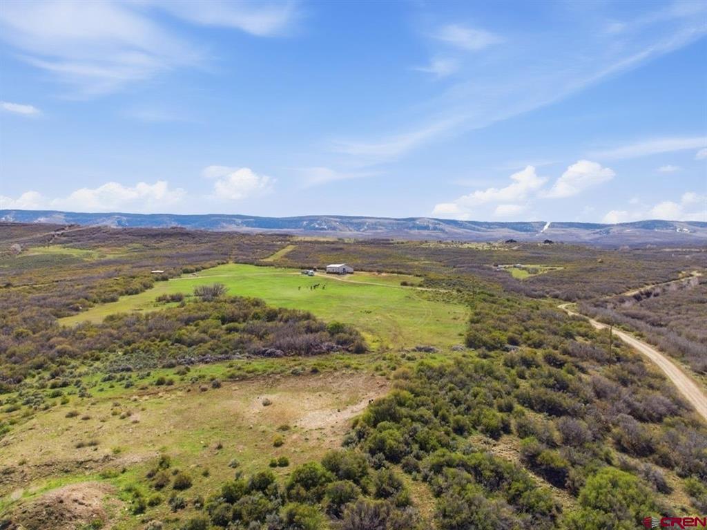 8896 8250 Road Property Photo 9