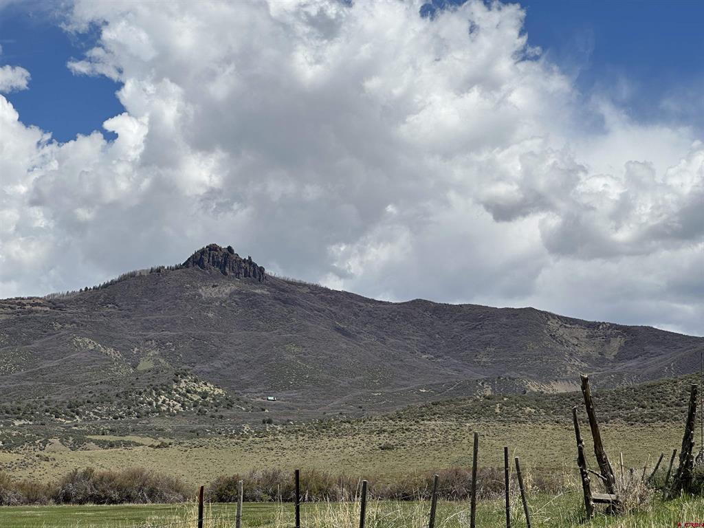 8896 8250 Road Property Photo 16