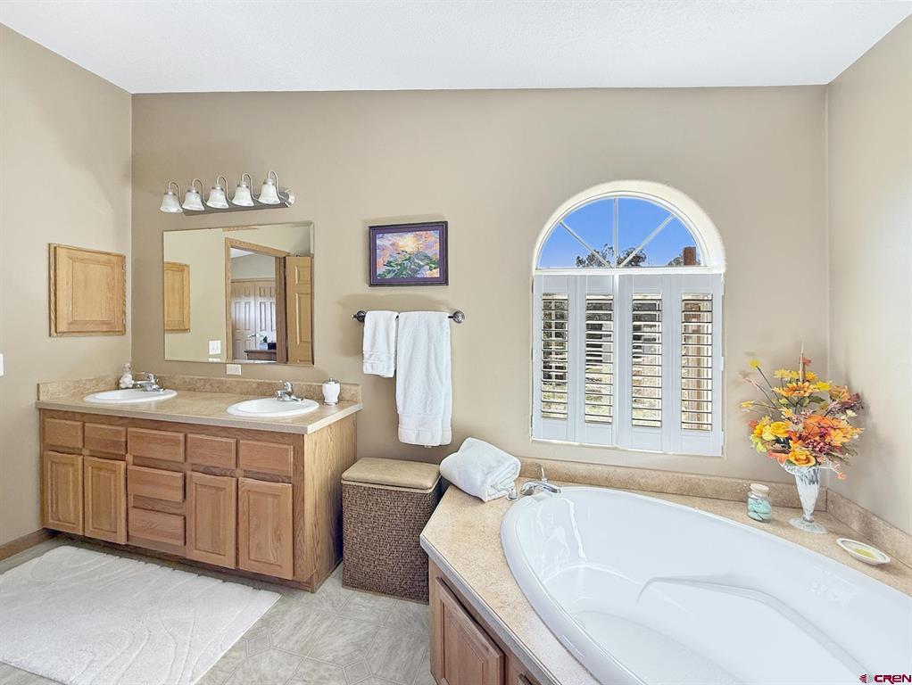 40331 D Road Property Photo 29