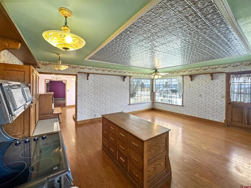 21615 Road S Property Photo 4