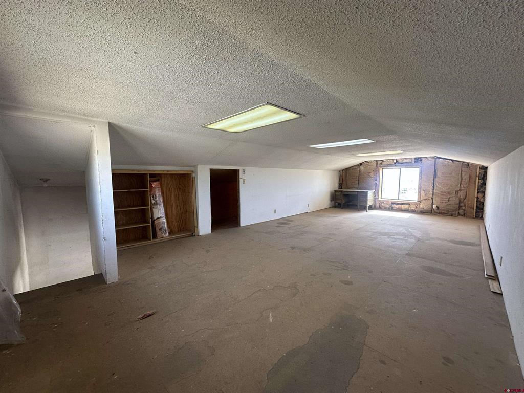 21615 Road S Property Photo 35