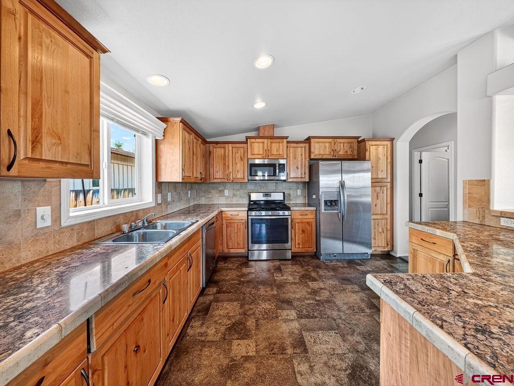 125 E Menefee Street Property Photo 8