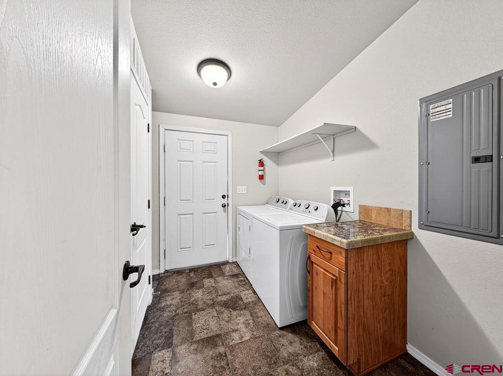 125 E Menefee Street Property Photo 12