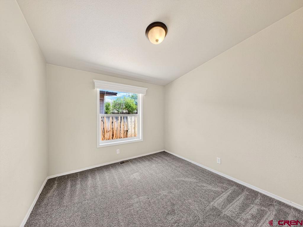 125 E Menefee Street Property Photo 14