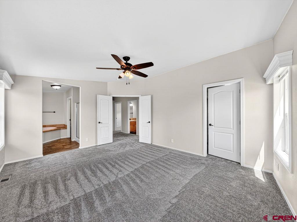 125 E Menefee Street Property Photo 16