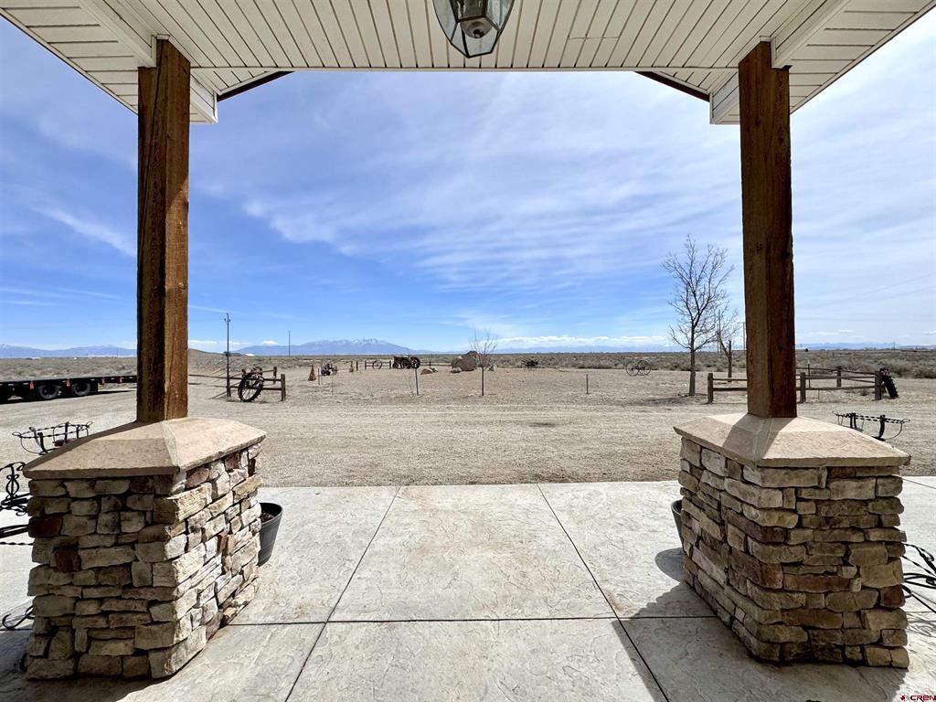 7701 County Road 103 Property Photo 4