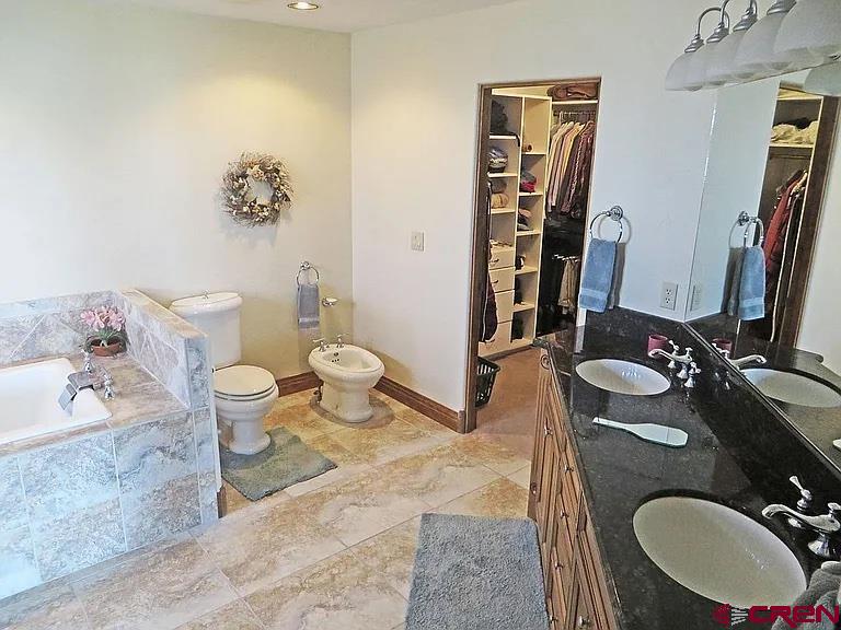 3000 Belle Haven Way Property Photo 26