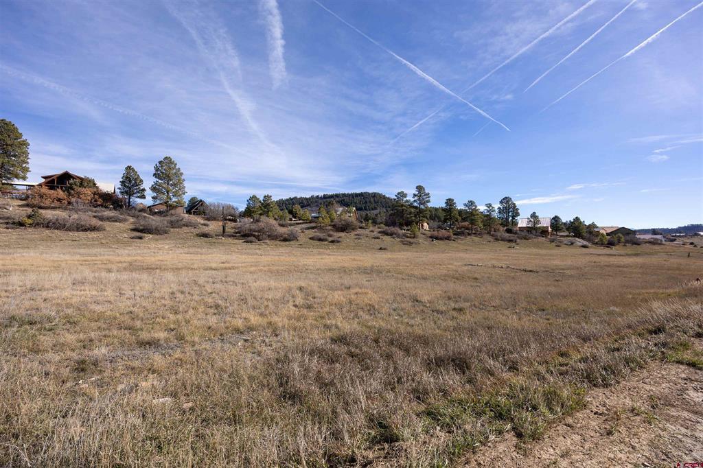 129 Snow Circle Property Photo 3