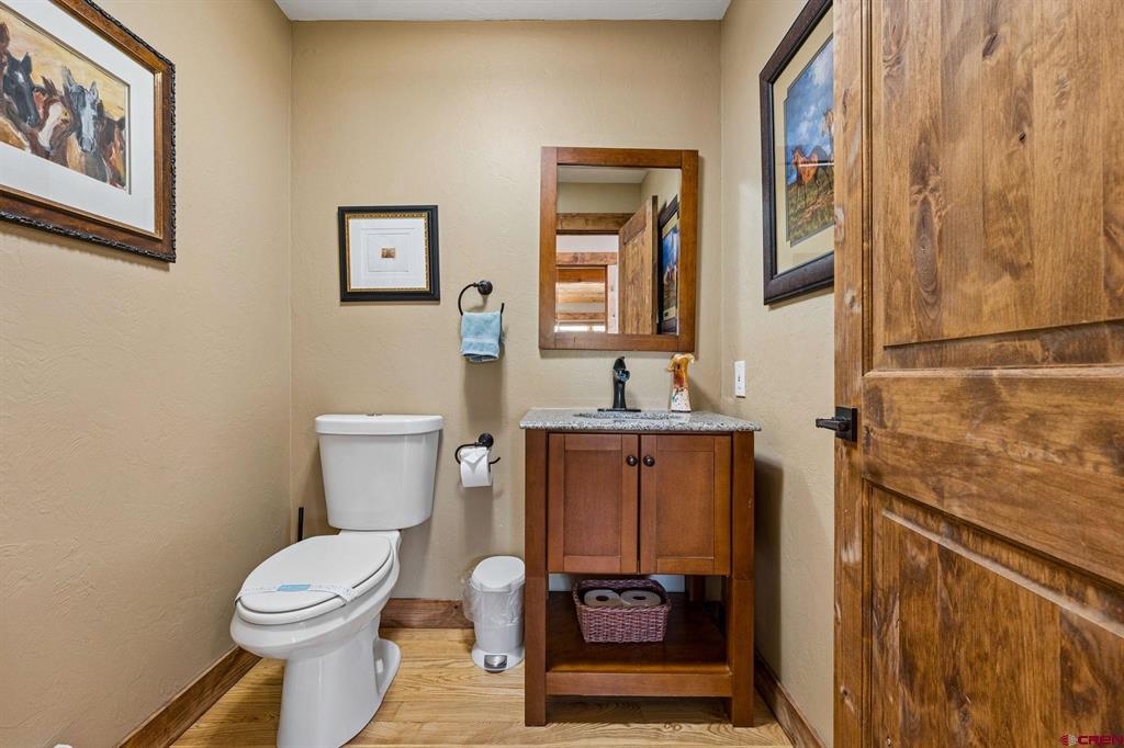 768 & 760 Bardin Drive Property Photo 12