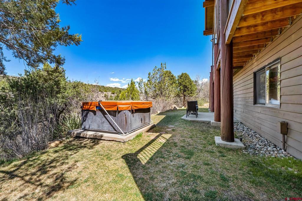768 & 760 Bardin Drive Property Photo 39