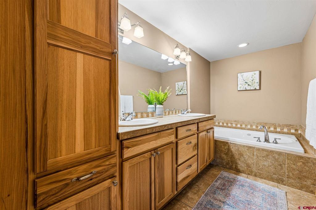 50 River Oaks Drive Property Photo 35