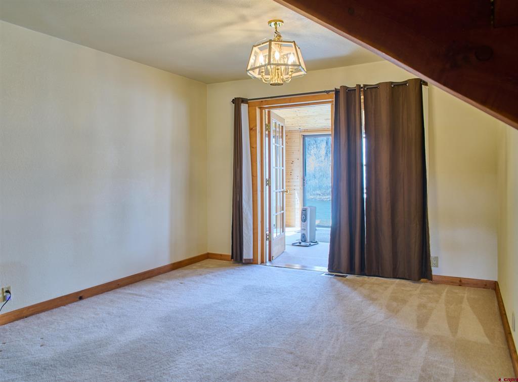 143 Rio Vista Cir Property Photo 18