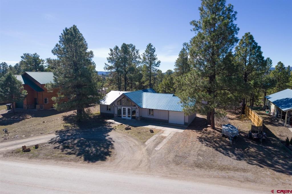 62 W Golf Place Property Photo 5