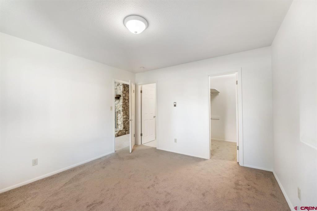 62 W Golf Place Property Photo 21