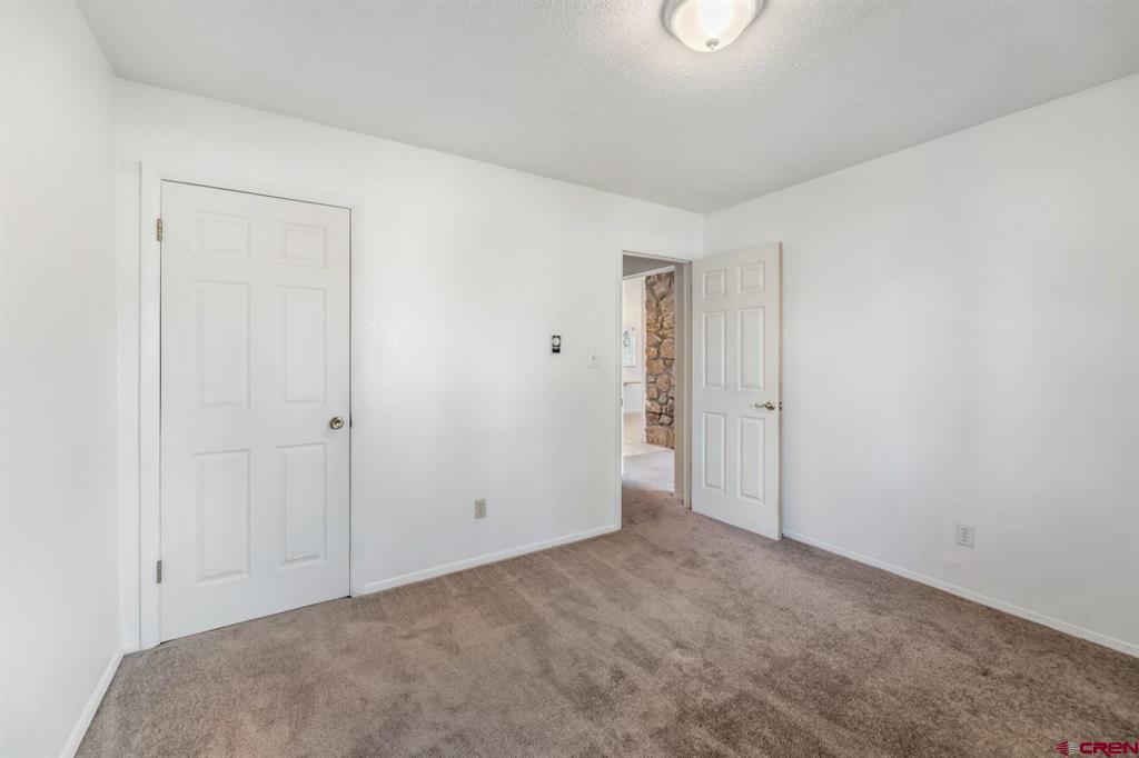62 W Golf Place Property Photo 25