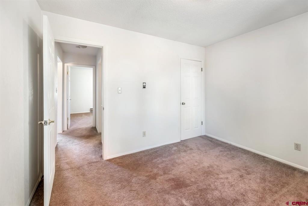 62 W Golf Place Property Photo 28