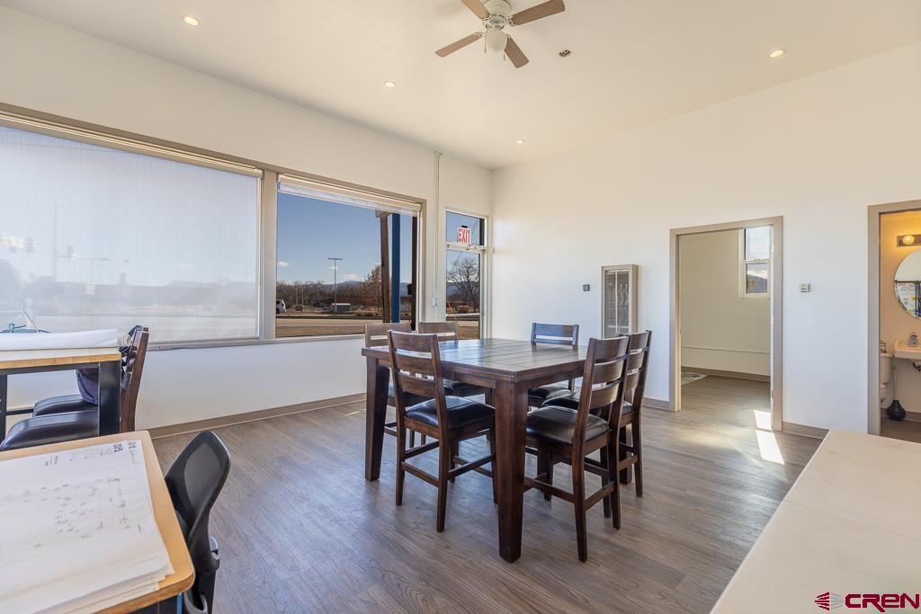 27 S Broadway Property Photo 7