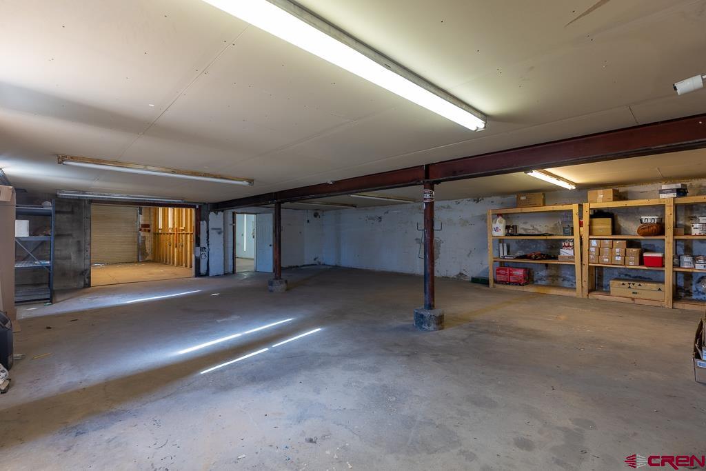 27 S Broadway Property Photo 14